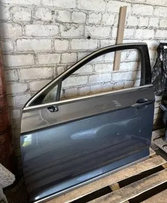 Volkswagen PASSAT B8 Front door