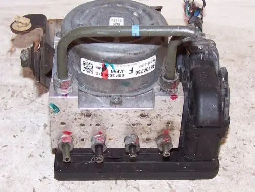 Mitsubishi Outlander ABS Pump 4670A756