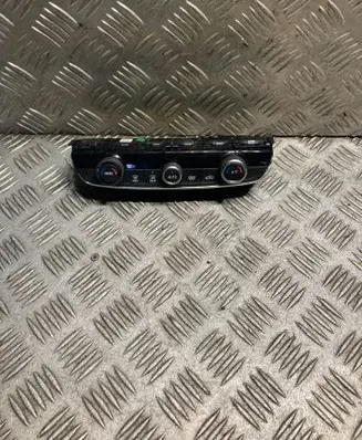 Opel Crossland X Interior fan control switch 86758B03