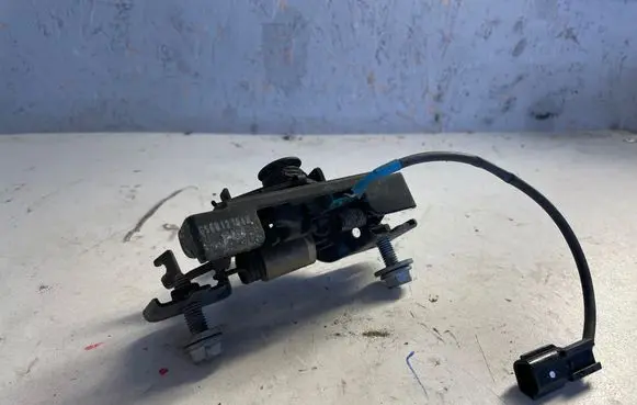 Renault Megane IV Engine bonnet/hood lock/latch loop/hook 656012164R 12230