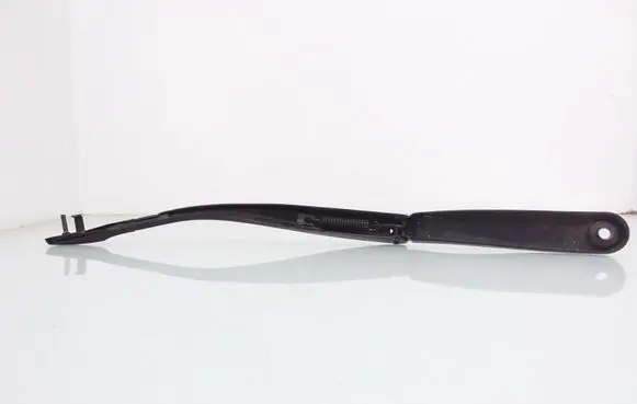 BMW 5 F10 F11 Front wiper blade arm 7182460