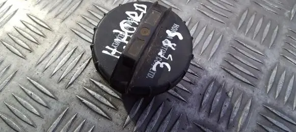 Honda Accord Fuel tank filler cap 