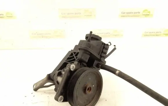 Mercedes-Benz C W204 Power steering pump 0064661501 0064662601