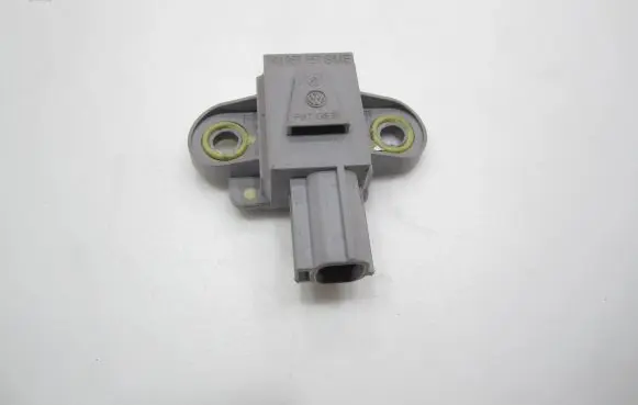Volkswagen Golf VI Airbag deployment crash/impact sensor 1KM955557
