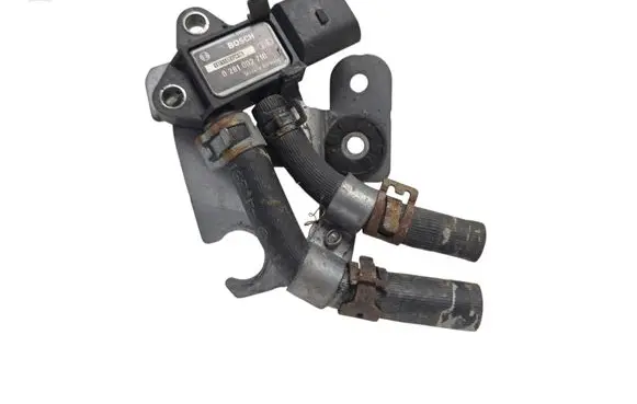 Volkswagen Tiguan Air pressure sensor 0281002710 151110T0246E