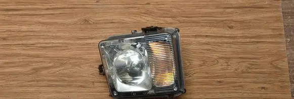 Cadillac SRX Front fog light 25761287