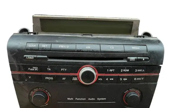 Mazda 3 I Radio/CD/DVD/GPS head unit BR2D66AR0 14794018 05E1B0086252