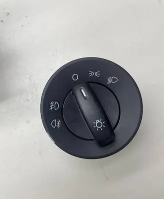 Skoda Octavia Mk2 (1Z) Light switch 1Z0941431K