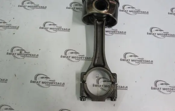 Volkswagen PASSAT B6 Piston with connecting rod