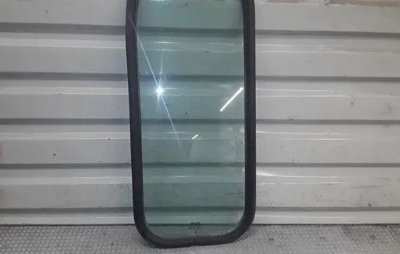 Fiat Ducato Side middle window/glass 