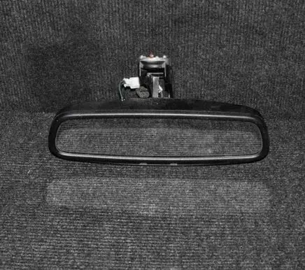 Land Rover Discovery 3 - LR3 Rear view mirror (interior) E11015624