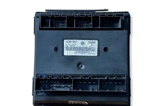 Volkswagen Transporter - Caravelle T5 Comfort/convenience module 7H0937049T