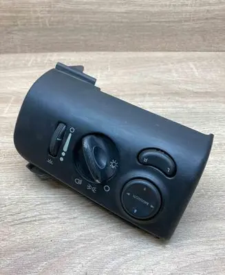 Chrysler Voyager Light switch 4685317 39754D
