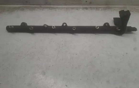 BMW 5 E39 Fuel main line pipe 0445216002 04169