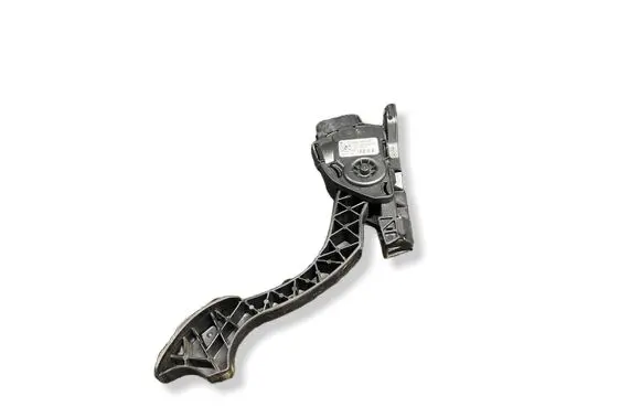 Ford Mondeo MK IV Accelerator throttle pedal 6G929F836RC