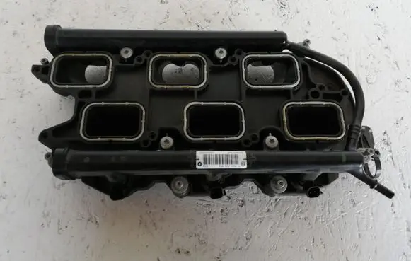 Dodge Challenger Fuel injectors set 1L116354040339