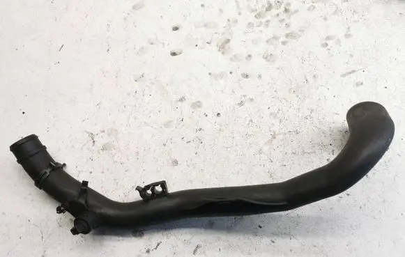 Ford Galaxy Intercooler hose/pipe 7M0145958D 95VW10C352CC