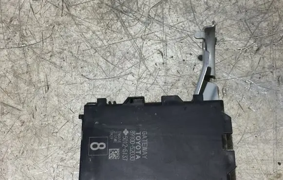 Toyota Yaris Gateway control module 8910052030 50125137