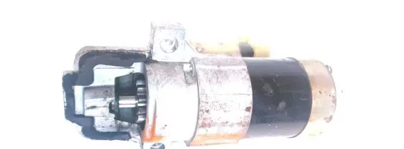Mazda 3 I Starter motor M000T87681
