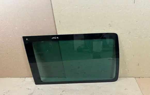 Volkswagen Transporter - Caravelle T5 Rear side window 7H1845331G