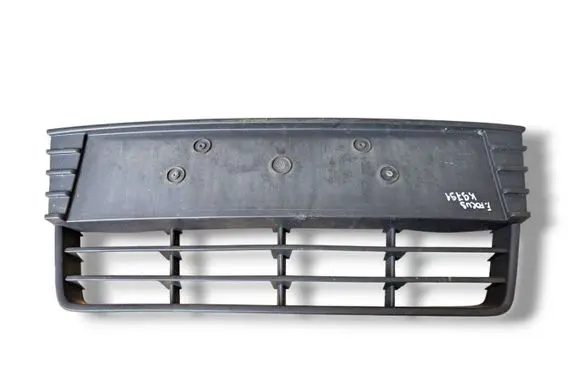 Ford Focus Front bumper lower grill BM51-17K945-A