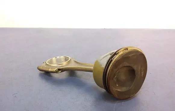 Porsche Panamera (970) Piston 
