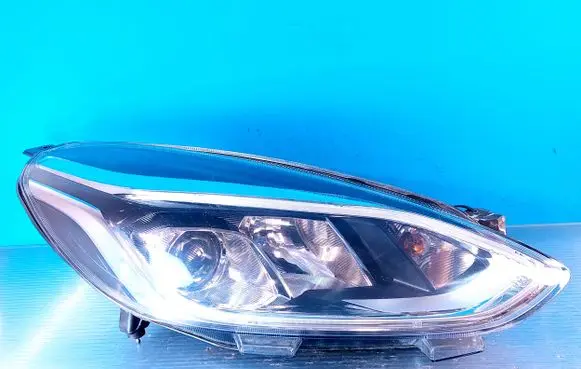 Ford Fiesta Headlight/headlamp L1BB13E014CE