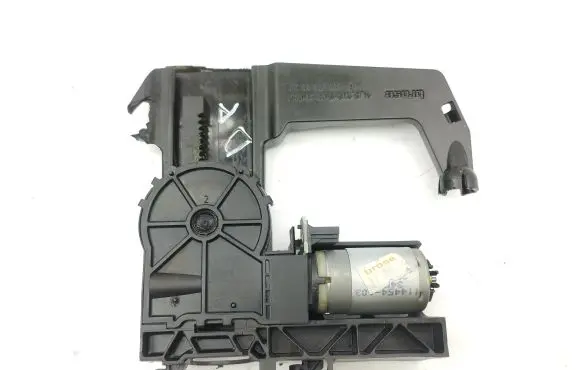 Mercedes-Benz R W251 Seat adjustment motor 0009700026