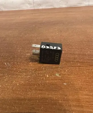 Volkswagen Tiguan Other relay 4H0951253C D3283