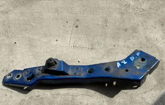 Renault Megane III Side radiator support slam panel 6251206E