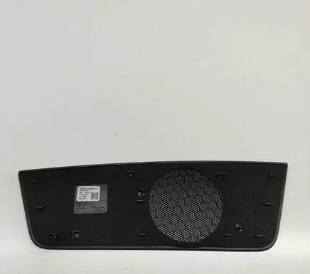 Audi Q4 Sportback e-tron Dash center speaker trim cover 89C857367