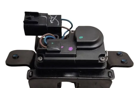 Opel Antara Tailgate/trunk/boot lock/catch/latch 13501871