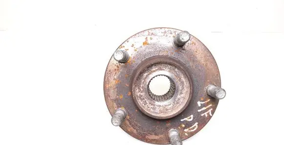 Nissan Leaf I (ZE0) Front wheel hub
