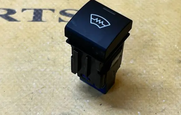 Toyota RAV 4 (XA50) Electric window control switch