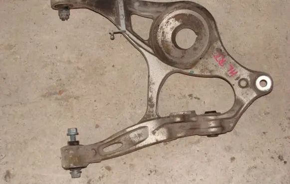 Mercedes-Benz ML W164 Rear control arm
