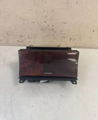 Mercedes-Benz E W210 Ashtray (front) 