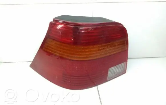 Volkswagen Golf IV Rear/tail lights 1J6945095R 67736972