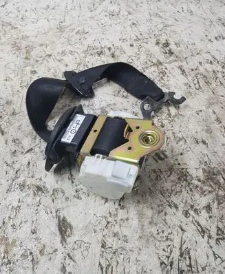 BMW 1 E81 E87 Front seatbelt