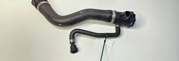 BMW 4 F36 Gran coupe Engine coolant pipe/hose 7596837