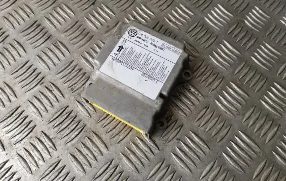 Skoda Octavia Mk2 (1Z) Airbag control unit/module 1K0909605T