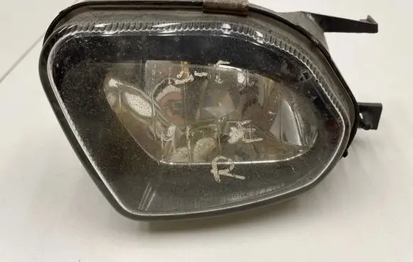 Mercedes-Benz E W211 Front fog light 15729100