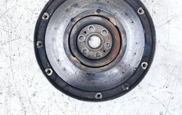Ford Mondeo MK IV Flywheel 6g916477bc 6g91-6477-bc