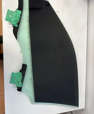 Dodge Charger Front door window glass four-door