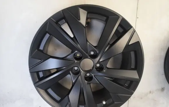 Peugeot 308 R17 alloy rim 9835058280