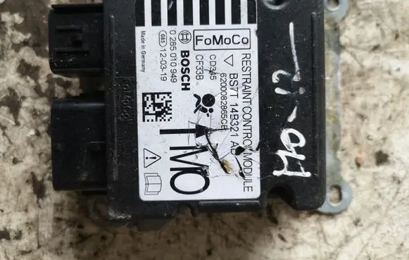 Ford Mondeo MK IV Airbag control unit/module BS7T14B321AD