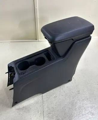 Chevrolet Captiva Armrest 
