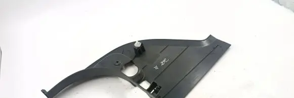 BMW 3 E90 E91 Foot area side trim 7066989 11242010