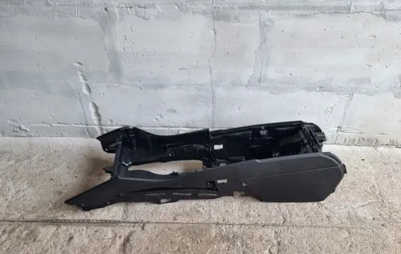 BMW 5 F10 F11 Center console 4216715