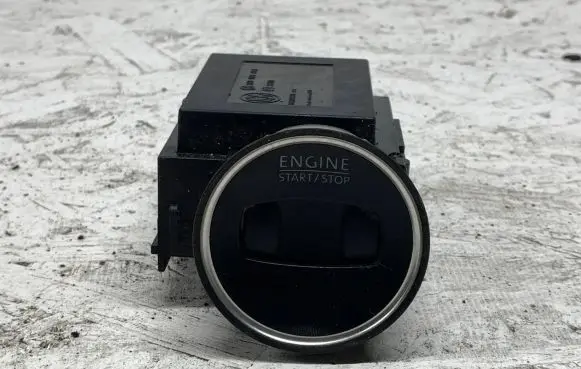 Volkswagen PASSAT B6 Ignition lock 3C0905843M