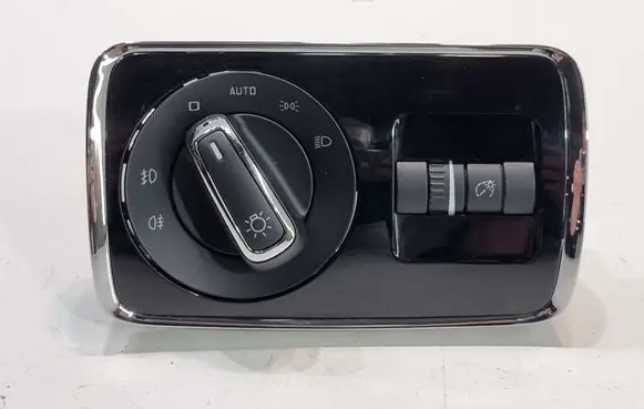 Skoda Superb B6 (3T) Light switch 3T0941431B
